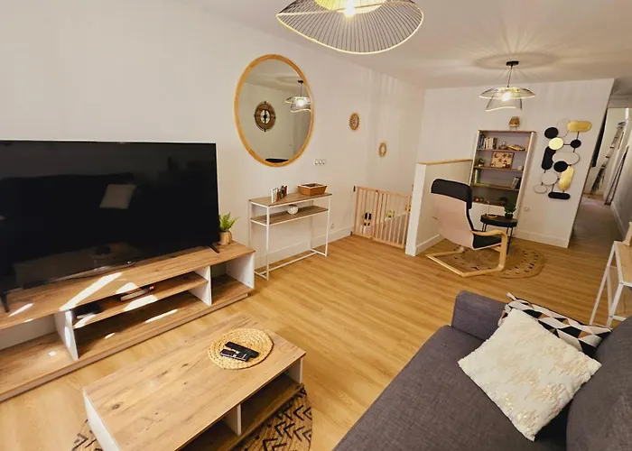 Maison Renovee, Centre *