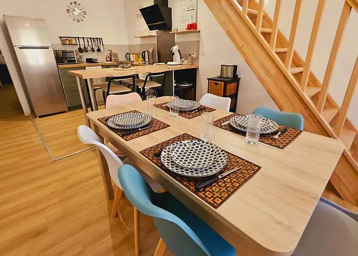 Feriehus Maison Renovee, Centre